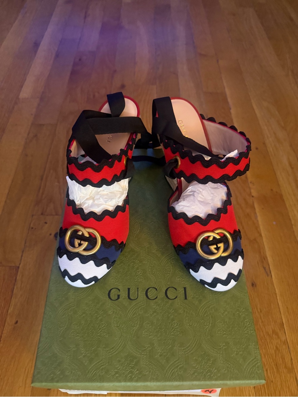 Gucci Red Black White Ric Rac Slingback Heels with Gold Double G